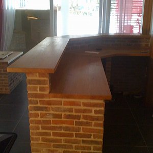 Tonis-Bar-007